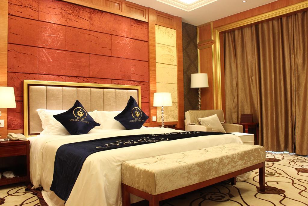 Golden Peacock Resort Hotel Beira Værelse billede