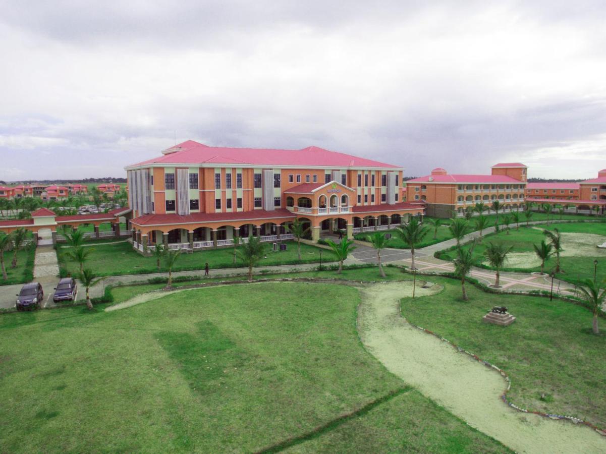 Golden Peacock Resort Hotel Beira Eksteriør billede