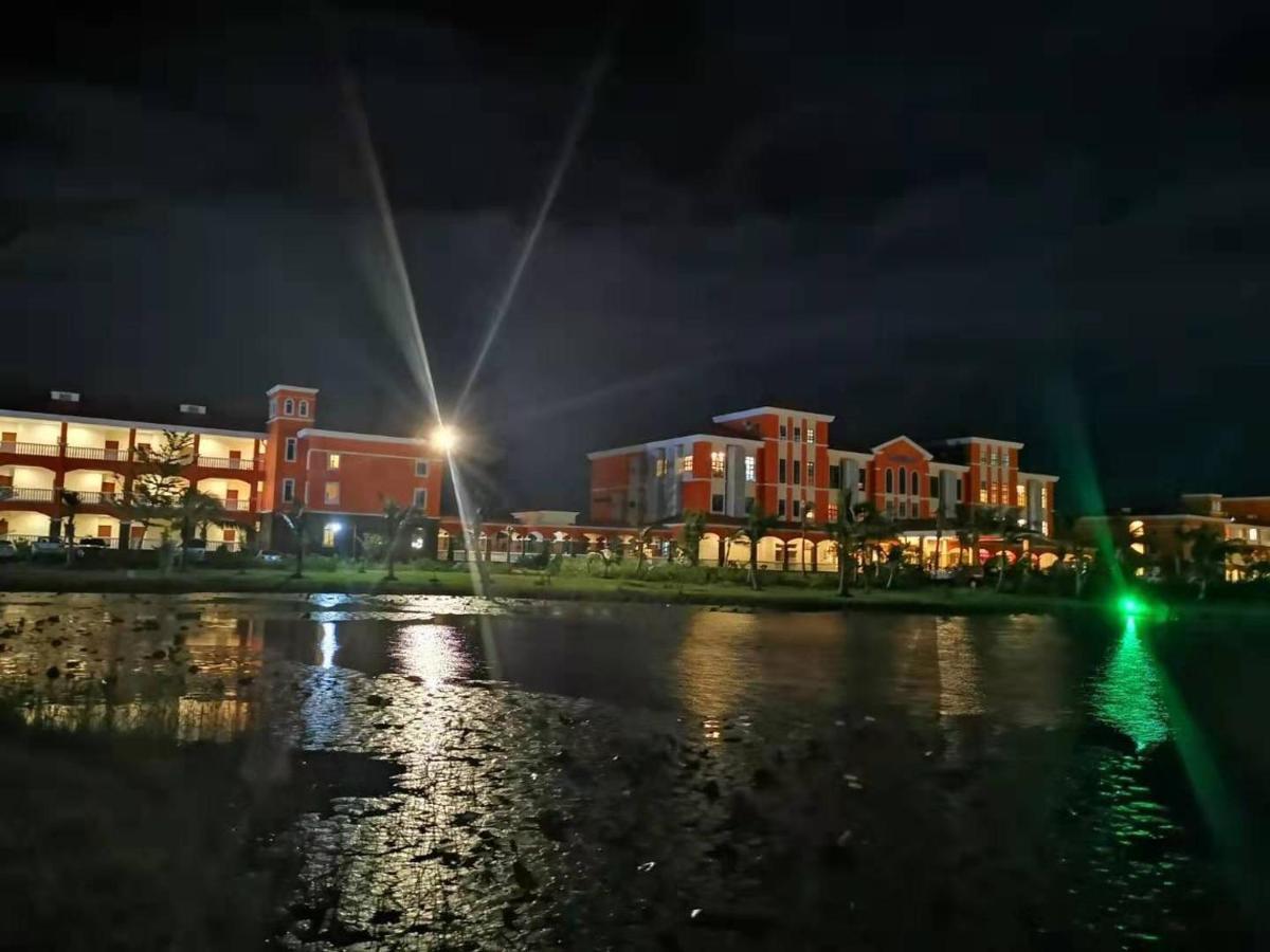 Golden Peacock Resort Hotel Beira Eksteriør billede